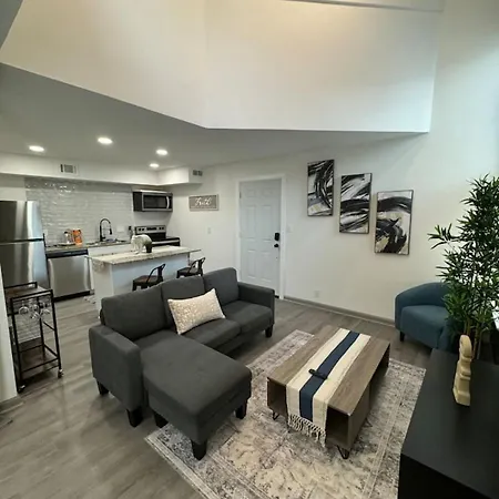 Dt Dallas 2Bd Cozy Abode 5 Min From Love Field